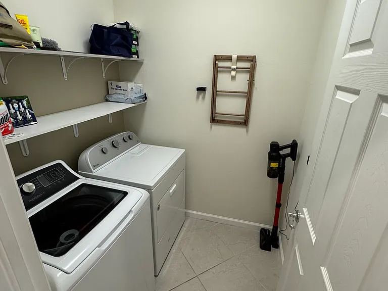 9624 Bexley Dr — Photo 9