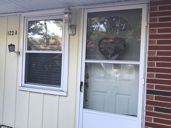 4th image of 123A Edinburgh Ln #1001