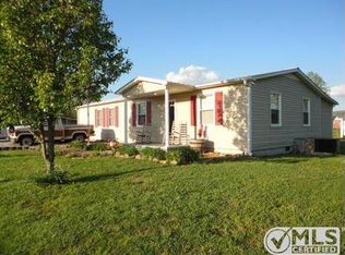 718 McAmis Ln, Cowan, TN 37318