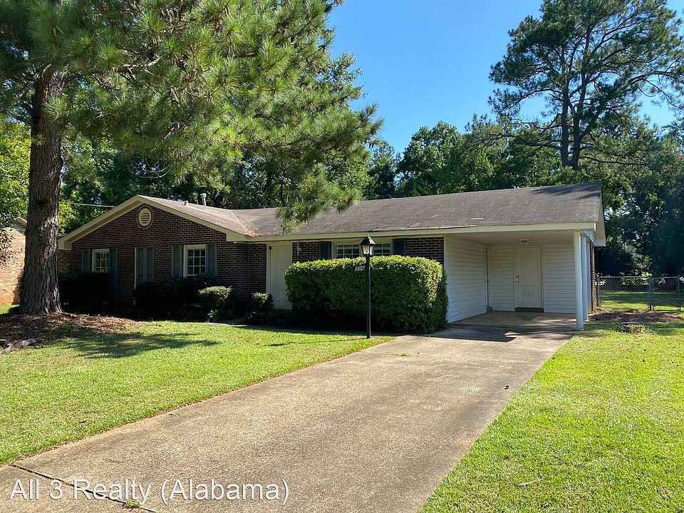 1st image of 306 Oakwild Dr