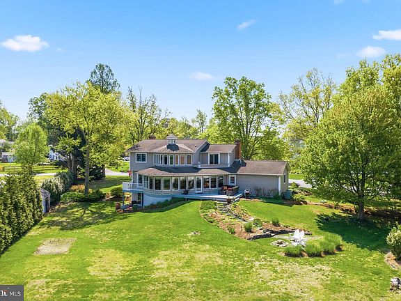 4th image of 3712 Gateshead Dr