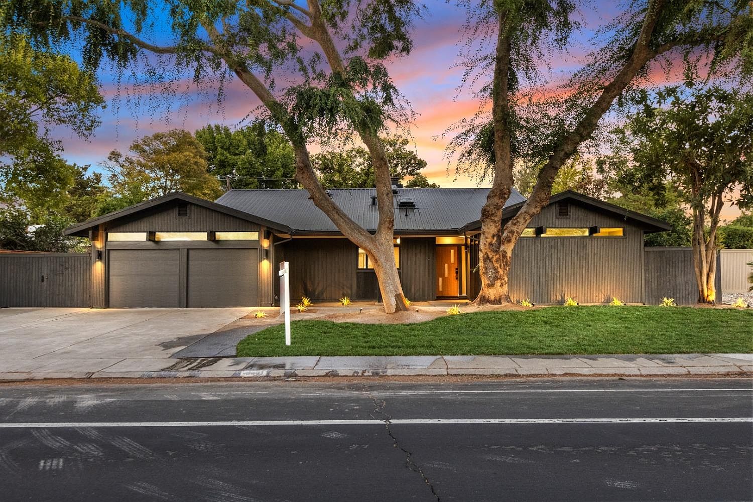 6441 S Land Park Dr, Sacramento, CA 95831 Zillow