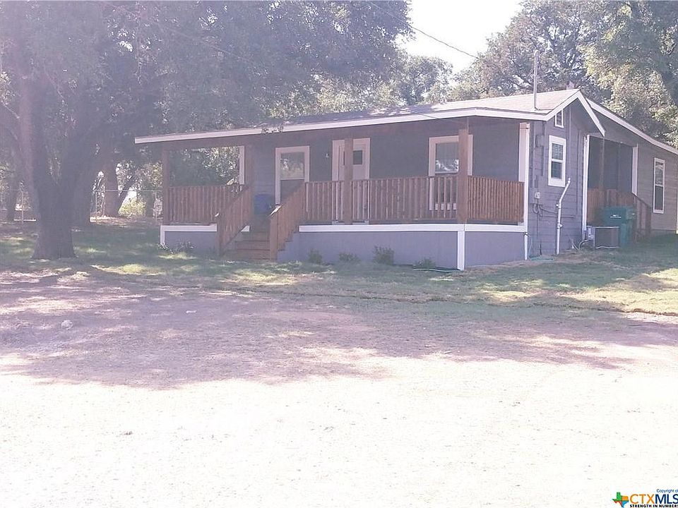 1st image of 800 W Avenue D
