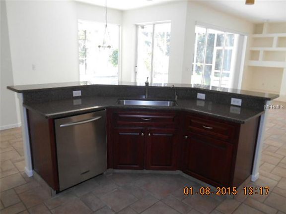 5th image of 10214 Vista Pointe Dr