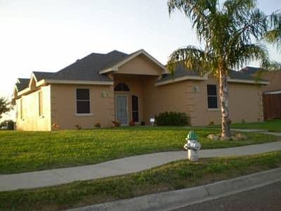 1st image of 3805 Hill Crest Dr