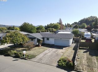 2101 Green Ave, Roseburg, OR