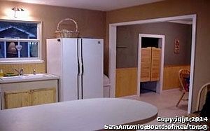 5th image of 745 Eastview Dr