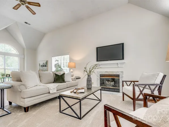 13626 Dansville Dr, Pineville, NC 28134