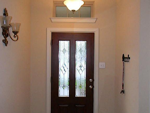 3rd image of 28007 Everett Knolls Dr