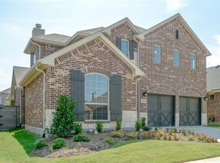 852 Countryside Way, Aubrey, TX 76227