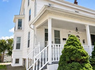 216 N Main St, Souderton, PA 18964