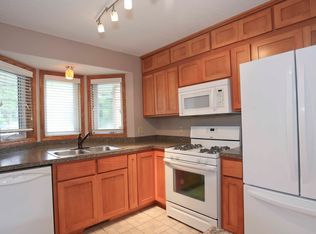 9003 Janero Ave S, Cottage Grove, MN 55016