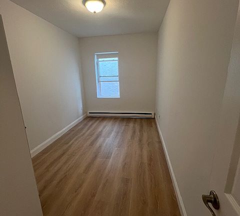 5th image of 111 Norway St #304A