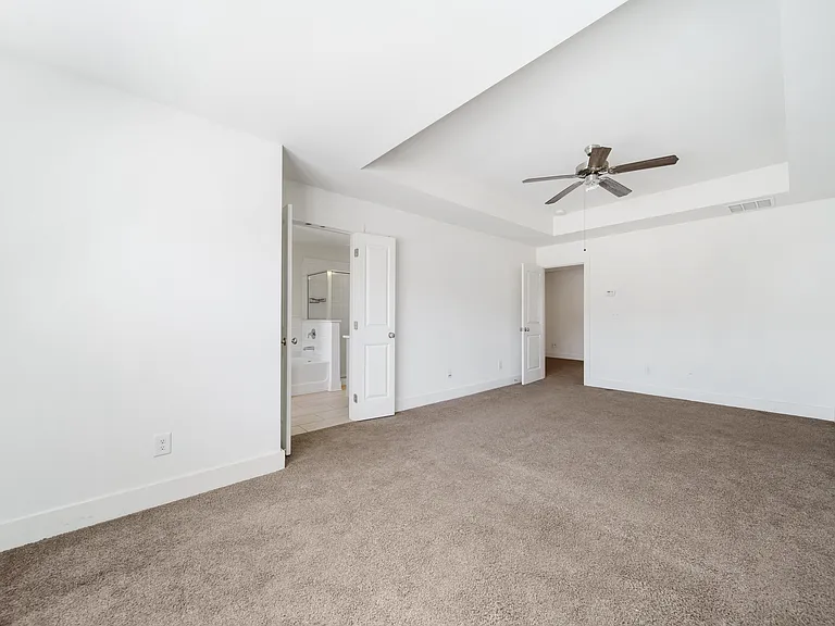 72 Garrison Dr — Photo 21