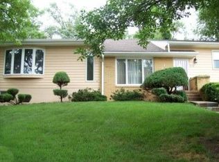 2410 S Hennepin St, Sioux City, IA 51106