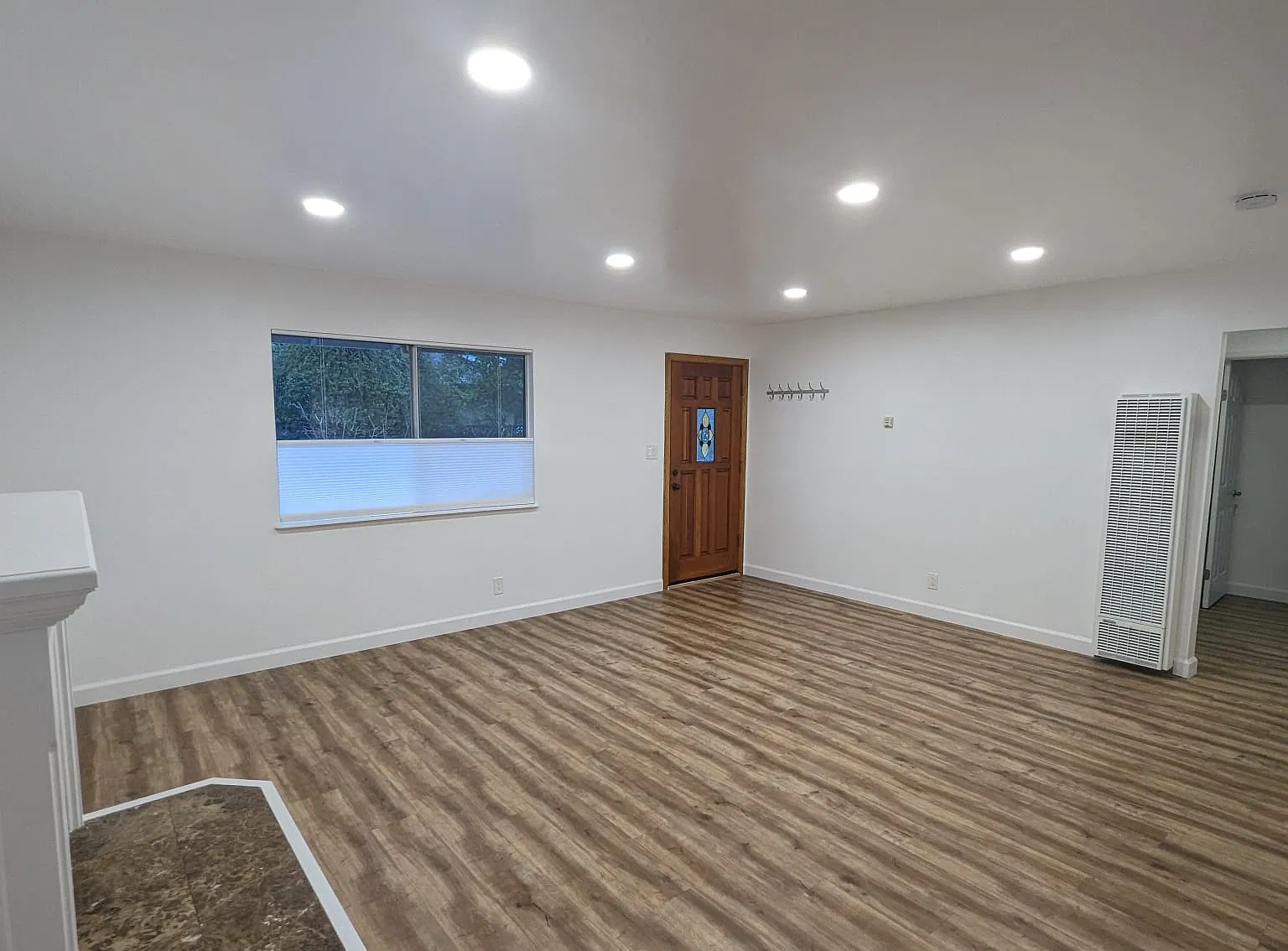 2 bed, 1100 sqft, $3,800 — Photo 4