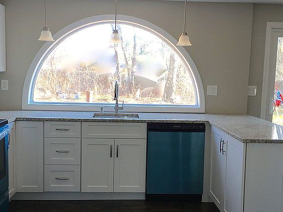 2nd image of 25 Blackpine Dr