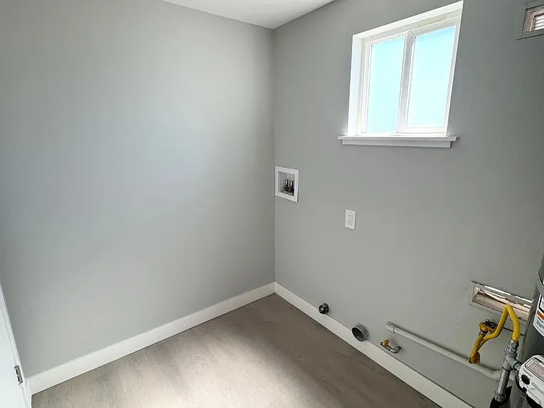 223 S K St — Photo 15