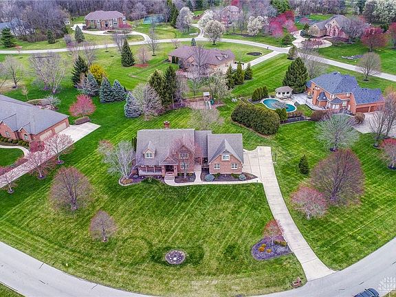 4th image of 9347 Ash Hollow Ln