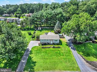 151 Valley View Dr, Ephrata, PA 17522