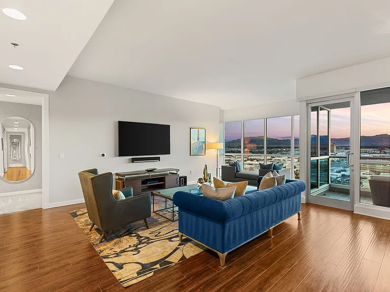 4525 Dean Martin Dr #1906 — Photo 21