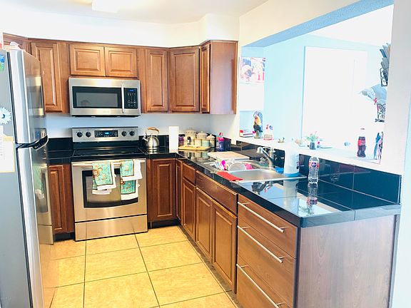 2nd image of 5516 W Carol Ave