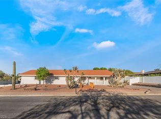 429 Crestway Rd, Henderson, NV 89015