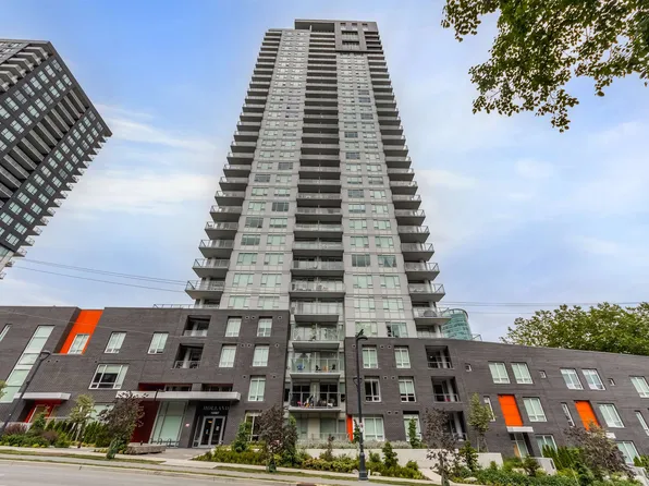 13387 Old Yale Rd #705, Surrey, BC V3T 3B1