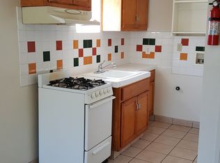 405 Dover Pl #E, Delano, CA 93215