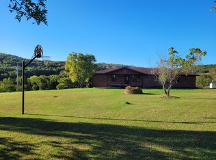 3914 Caney Creek Rd, Ava, MO 65608