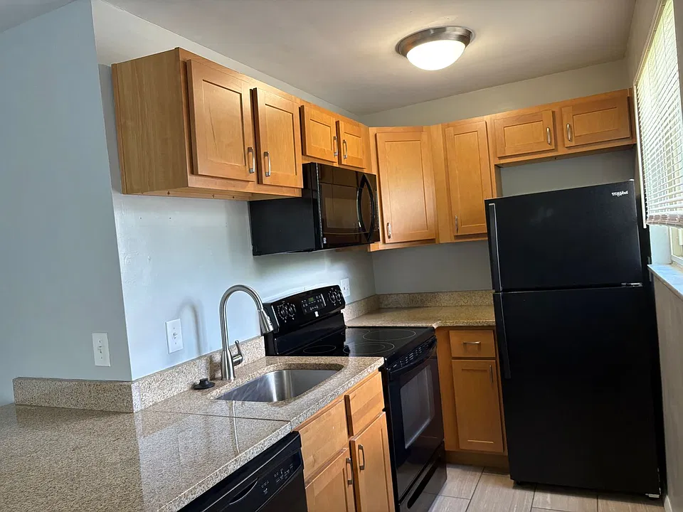 2955 Madison