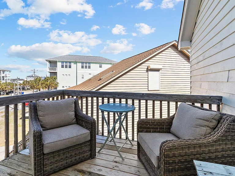 1412 Canal Dr #A — Photo 3