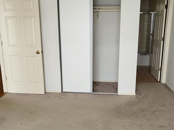 5th image of 414 16th Ave APT 1
