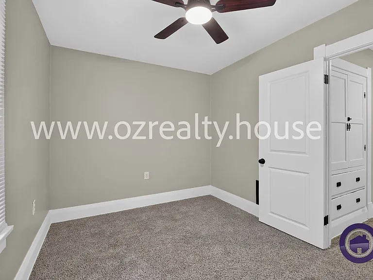 2322 Upton Ave — Photo 11