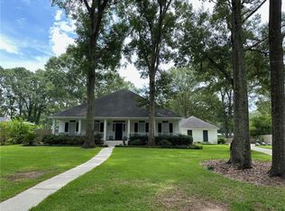 3595 Arlington Oaks Dr, Mobile, AL 36695