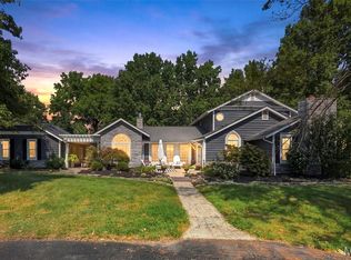 6020 Lafayette Dr, Weldon Spring, MO 63304