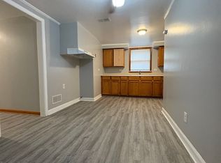 2560 Clinton St #2E, River Grove, IL 60171