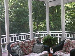 7652 E Vawter Park Rd, Syracuse, IN 46567