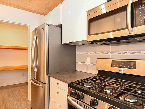 4th image of 1 Birchwood Ct APT 3N