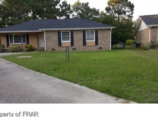 410 Vanguard St, Hope Mills, NC 28348