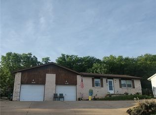 1055 Kerns Dr NE, Bolivar, OH 44612