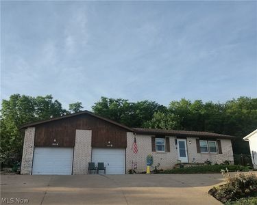 1055 Kerns Dr NE, Bolivar, OH, 44612