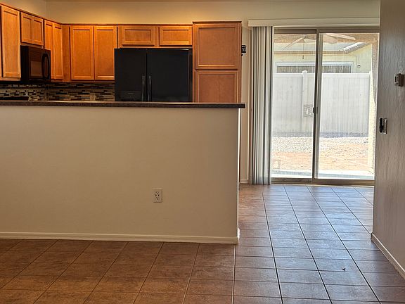 5th image of 21415 E Independence Way