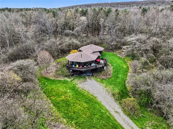 3349 County Road 21 Rd, Watkins Glen, NY 14891
