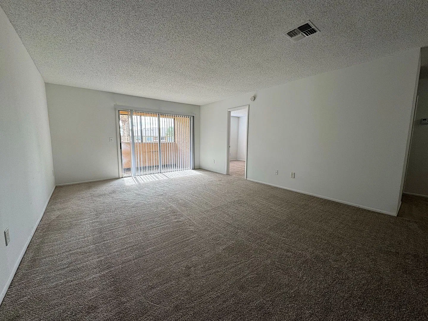 Large 1 bedroom Condo on Second Floor Overseeing Community Pool in Casselberry — Photo 4