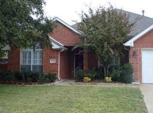 1909 Pavia Ct, Arlington, TX 76006