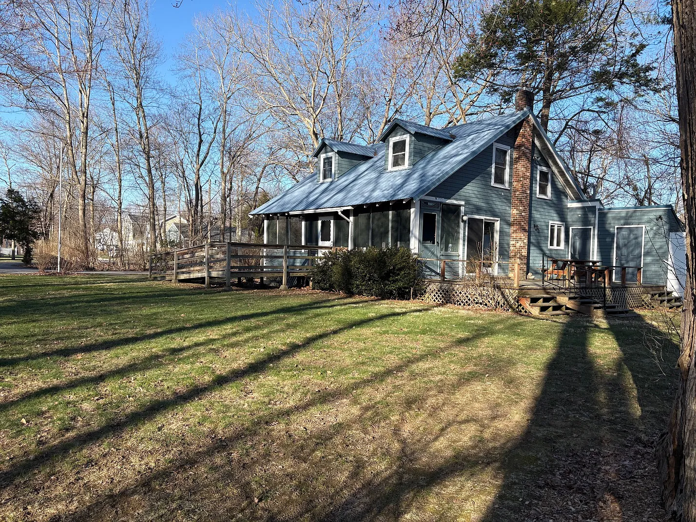 4 bed, 1170 sqft, $3,750 — Photo 2