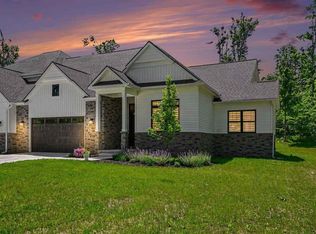 811 Fairways Dr, Harbor Springs, MI 49740