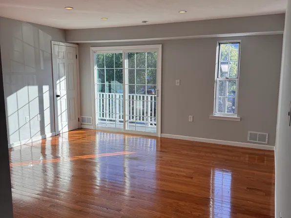 769 Summer Ave, Newark, NJ 07104