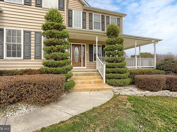 5th image of 1363 Macton Rd